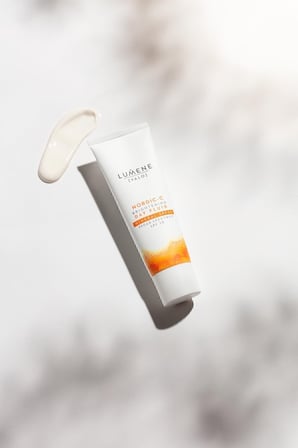 Nordic C SPF30 Mineral Filtreli Aydınlatıcı Güneş Koruyucu 50 ml