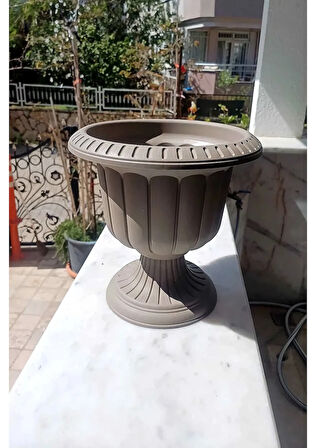 Nergis Ayaklı Dekoratif Çiçek Saksı Iç ve Dış Mekan Mokka Renk Saksı 9,8 Litre