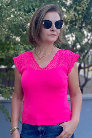 Kadın Pembe  Sıfır Kol Ajurlu Triko Bluz