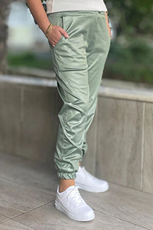 Kadın Yeşil Görünümlü Paçası Lastikli Pantolon