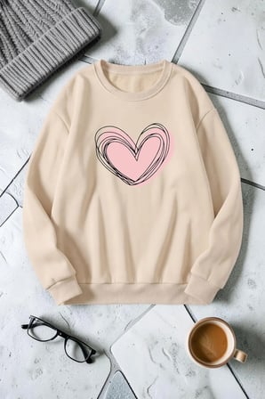 Unisex Cream Kalp Baskılı Bisiklet Yaka Sweatshirt