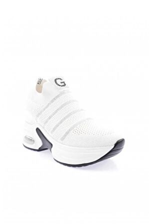 GUJA 24Y300-4 GİZLİ DOLGU TAŞLI TRİKO KADIN SPOR AYAKKABI