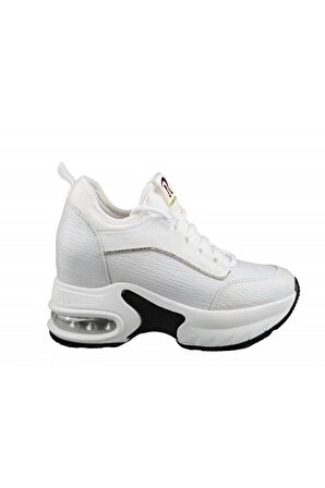 GUJA 24K300-2 GİZLİ DOLGU TAŞ DETAYLI KADIN SPOR AYAKKABI