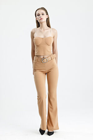 İspanyol Paça Kemerli Örme Kumaş Pantolon PNT32439 Bisküvi