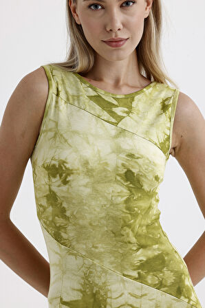 Yırtmaçlı Kolsuz Likralı Viskon Elbise | ELB35734 FISTIK YEŞİLİ BATİK