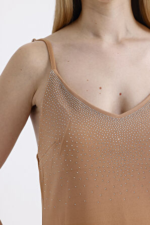 Taş Detaylı Uzun Askılı Elbise | ELB34521 Bej