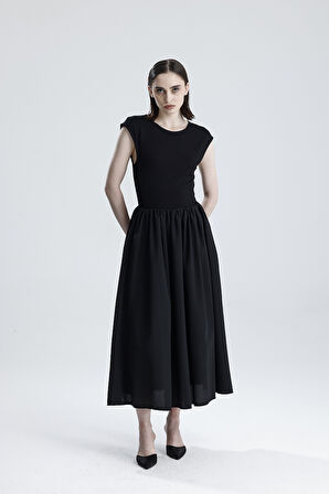 ALT TRİCOTTON ÜST LİKRALI  VİSKON BELİ LASTİKLİ KOLSUZ ELBİSE | ELB36283 Siyah