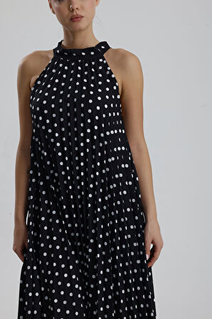 Boyundan Bağlamali Piliseli  Kolsuz Saten Elbise | Elb34513 Siyah Puantiyeli