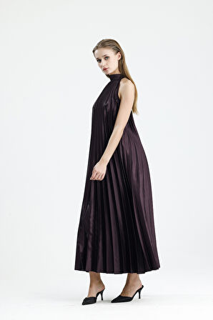 Yüksek Yaka Pile Detaylı Saten  Maxi Elbise | Elb34513 Murdum