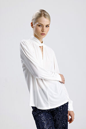Dekolte Yaka Detaylı Kadın Bluz | BLZ36367 Ekru