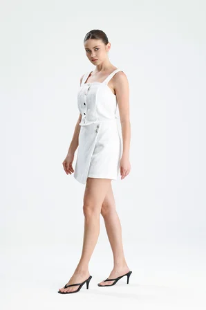 Şanel Dokulu Düğmeli Askılı Crop Bluz | BUST35122 Beyaz
