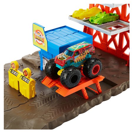 Mattel Oyuncak Hot Wheels Monster Trucks Patlama İstasyonu Oyun Seti HFB12