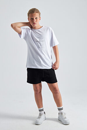 Futbol Sahası Desenli %100 Pamuk Erkek Çocuk  Oversize Tişört