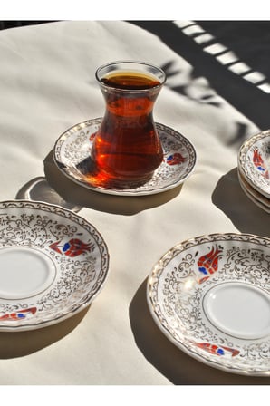 6'lı Porselen Çay Tabağı Altın İşlemeli Kırmızı Lale Gold 12 Cm Çay Tabak Seti -Redlal