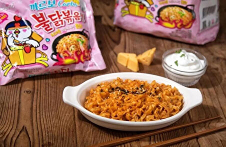 SAMYANG BULDAK ROSE HOT CHİCKEN FLAVOR RAMEN 5Lİ PAKET