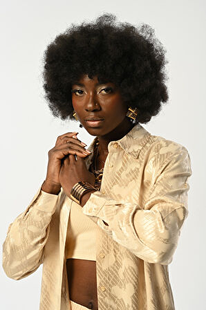 KADIN JAKARLI DESENLİ BEJ RENK OVERSİZE KESİM GÖMLEK