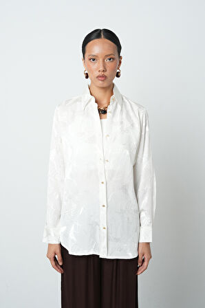 Kadın Desenli Ekru Renk Düğme Detaylı Gömlek