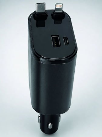 120w Hızlı Şarj Destekli 4'ü 1 Arada Araç Şarj Cihazı Type-c, Lightning, Usb Ve Usb-c Çıkışlı