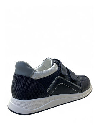 2239 Genç Deri Bantlı Sneaker