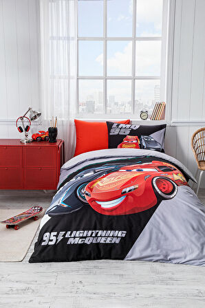 Özdilek Cars LMQ95 Tek Kişilik Disney Lisanslı Lastikli Fitted Çarşaf Çocuk Nevresim Takımı