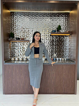 Crop Ceket Cep Detaylı Etek Takım  TKM 08008