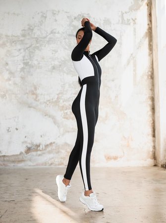 Siyah Beyaz Uzun Kollu Fermuarlı Spor Tulum