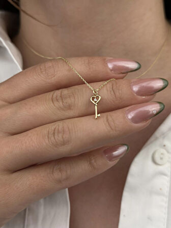 14 Ayar Altın Anahtar Kolye 856