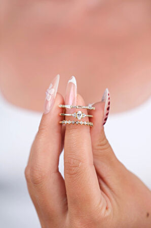 14 Ayar Altın 3 Sıralı Taşlı Yüzük 948