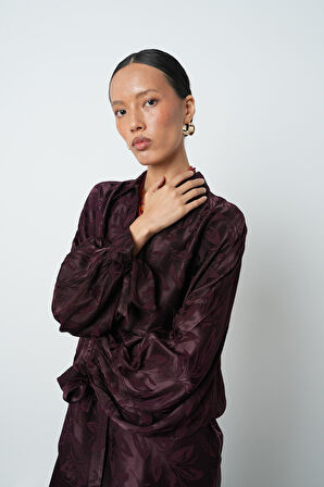 Kadın Bordo Renk Balon Kol Yaprak Desenli Oversize Gömlek