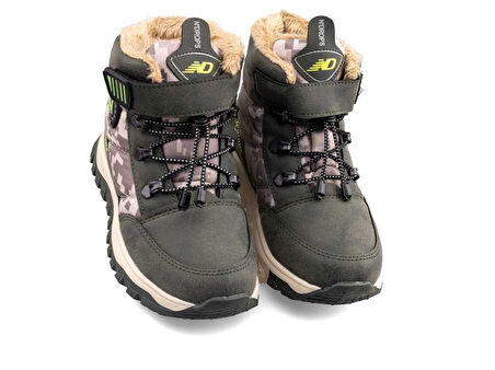 015 Erkek Çocuk Kar Botu