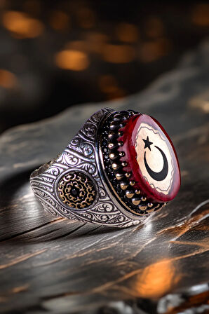 Erkek Kırmızı Sıkma Kehribar Taşlı Yanı Desenli Ay Yıldız İşlemeli 925 Ayar Gümüş Yüzük