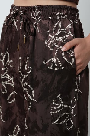 Kadın Çiçek Desenli Kahverengi Jakarlı Bol Paça Desenli Pantolon