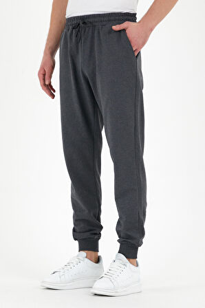  Erkek Eşofman Altı Etiketli Arka ve Yan Cepli Regular Fit