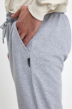 Erkek Siyah-Gri Arka Cep Etiket Detaylı Paça Lastikli Regular Fit 2'Li Eşofman Altı