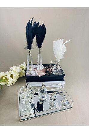 Dekoratif Gümüş Tepsi ,2 Adet Uzun Tüylük , Kuğu Tüylük,3 Lü Elma , Ayaklı Üzüm ,2 Adet Dekoratif Ki