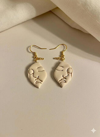 El Yapımı Tasarım Kadın Küpe - Kulağı Ağrıtmayan Çok Hafif ve Renkli Sallantılı Model