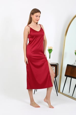 Moda Çizgi Yırtmaçlı Uzun Saten Gecelik Bordo 7410