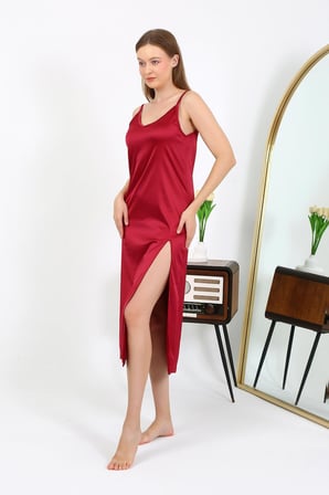 Moda Çizgi Yırtmaçlı Uzun Saten Gecelik Bordo 7410