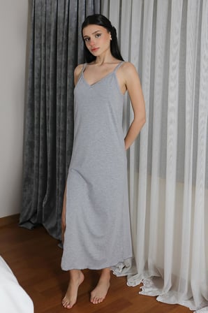 Moda Çizgi Kadın İp Askılı Uzun Yırtmaçlı Pamuk Penye Gecelik Gri 90125