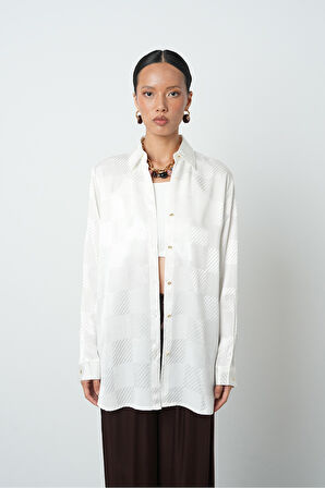 Kadın Ekru Renk Kare Desenli Oversize Kesim Gömlek