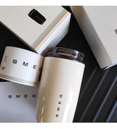  Smeg Mug Bardak 240 ml Paslanmaz Çelik Sızdırmaz Termos krem Renkli Tasarım TERMOS240ML