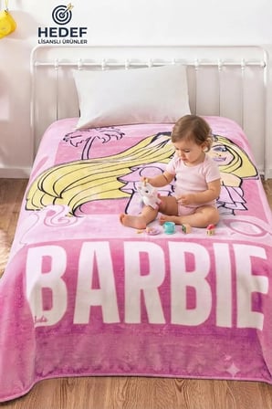 Taç Lisanslı Outlet Barbie Battaniye Tek Kişilik (Kullanıma engel olmayan ufak tefek hataları olabilir)