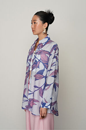 KADINMAVİ-MOR RENK YAPRAK DESENLİ OVERSİZE KESİM GÖMLEK