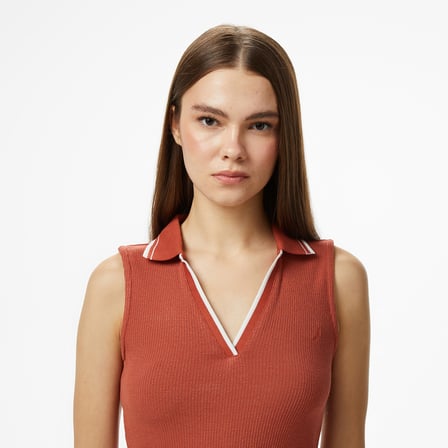 Nautica Kadın Kırmızı Regular Fit Kolsuz Polo Yaka T-Shirt
