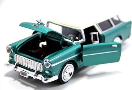 Motormax Model Araba 1:24 1955 Chevy Bel Air Nomad