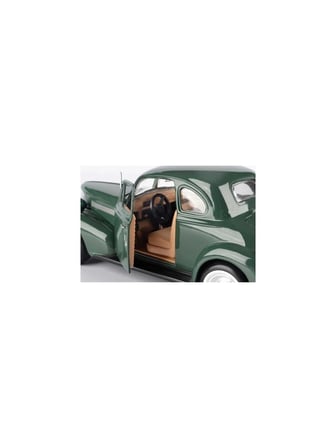 Motormax 1939 Ford Coupe Yeşil 1:24 Model Araba