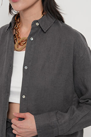 KADIN %100 KETEN YANLARI DÜĞME DETAYLI GÖMLEK