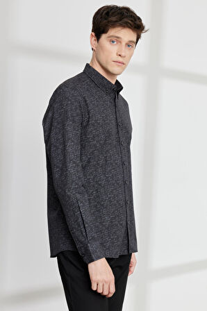 Erkek Beyaz-siyah Slim Fit Dar Kesim Düğmeli Yaka Pamuklu Baskılı Gömlek