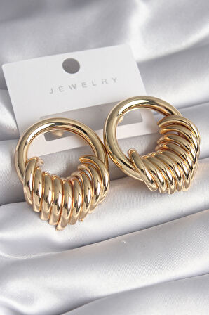 Pirinç Gold Renk Halka Sarmal Model Kadın Küpe