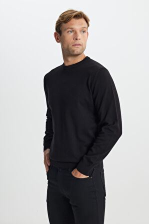 Pamuklu Standart Fit Normal Kesim Bisiklet Yaka Triko Kazak